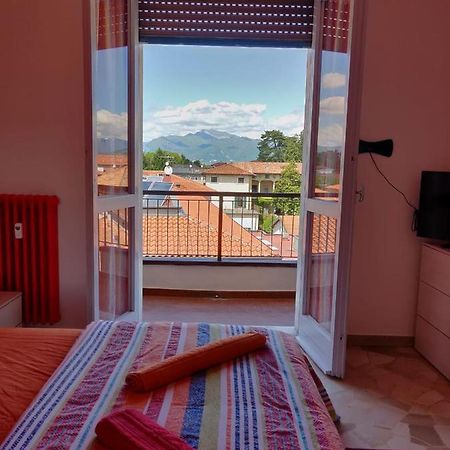 Helloguesthouse Olgiate Comasco Bagian luar foto