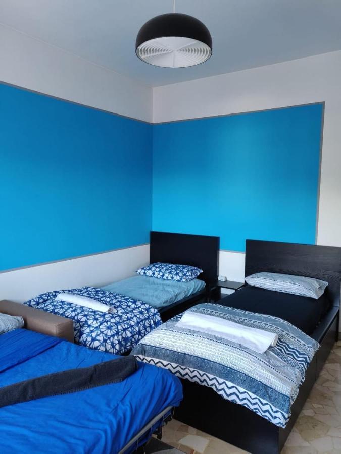 Helloguesthouse Olgiate Comasco Bagian luar foto